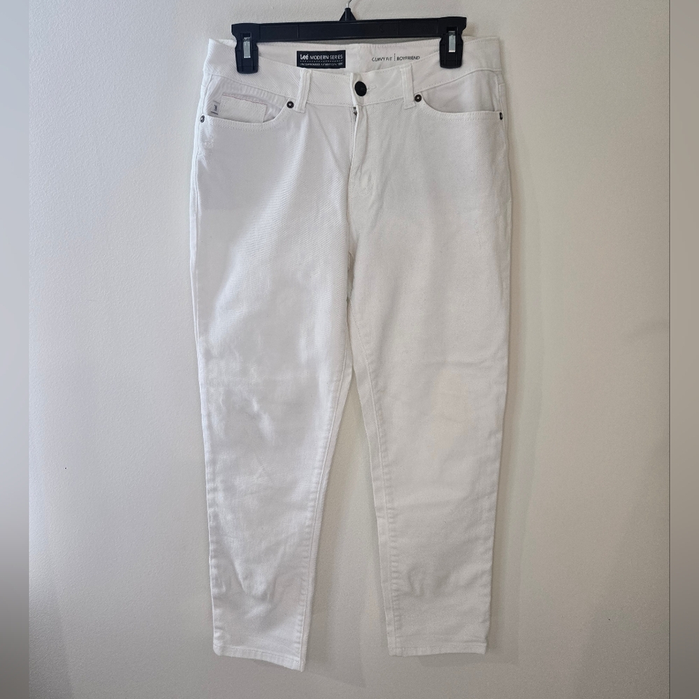 Lee Modern Series Curvy Fit Boyfriend Jeans White Size 8
